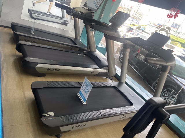 跑步機(jī)、橢圓機(jī)和劃船機(jī)有什么區(qū)別